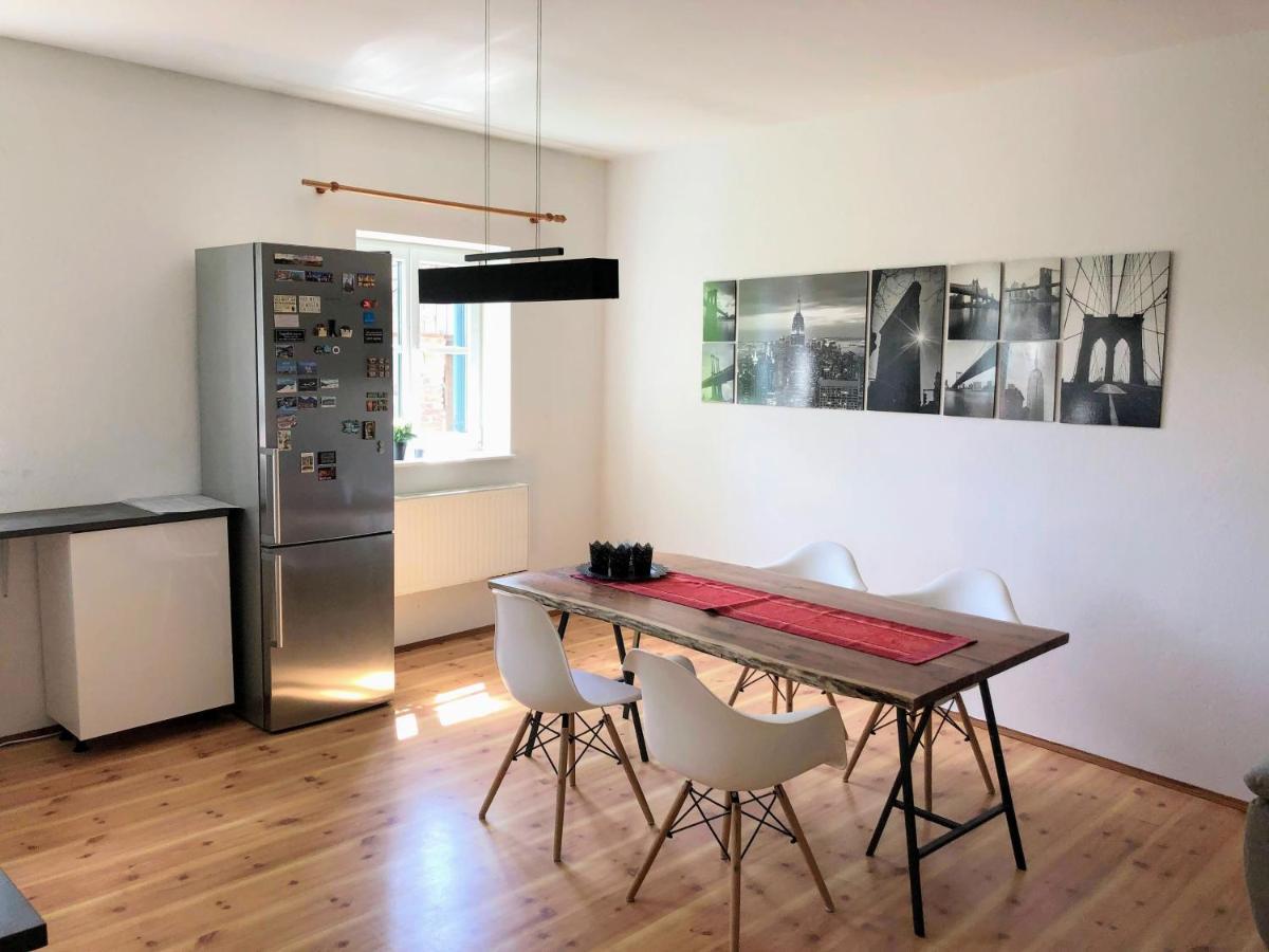 Ferienwohnungen Und Appartements Im Idyllischen Vierkanthof, Gruppenurlaube Fürstenfeld Esterno foto